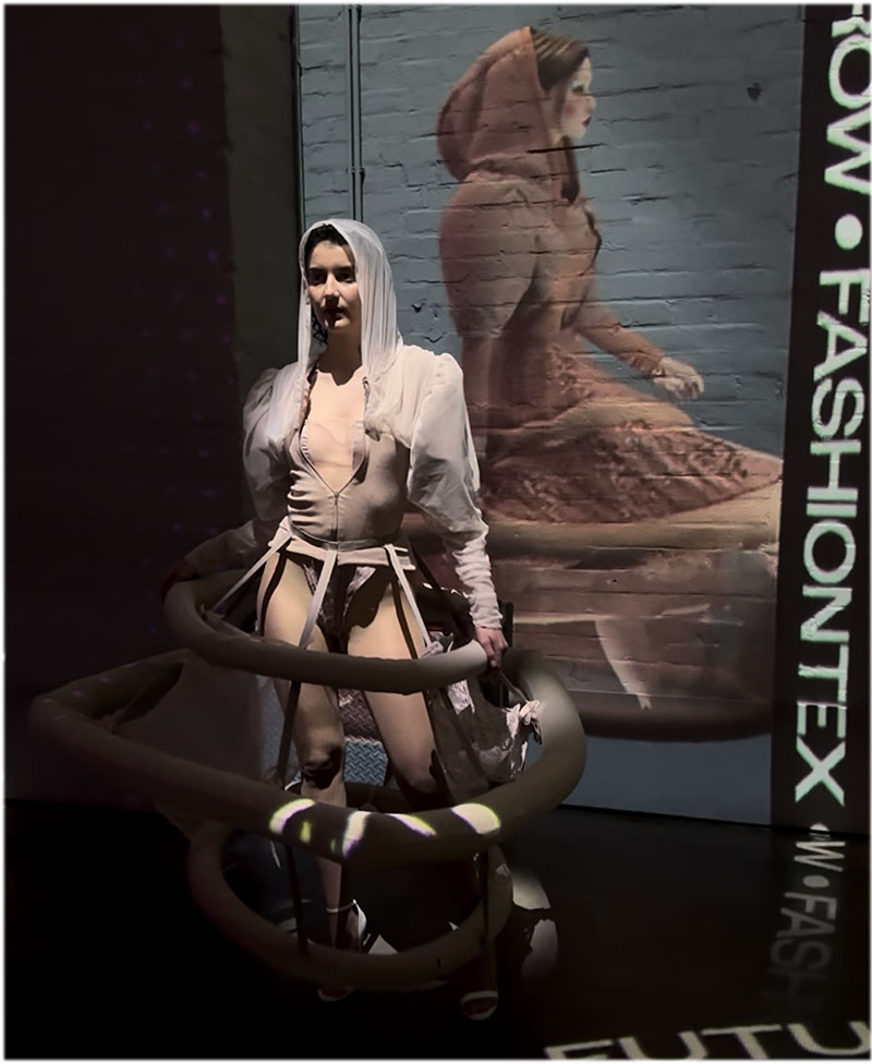 Hologram Fashion Show bij Fabrique des Lumières. Waar technologie en mode samenkomen